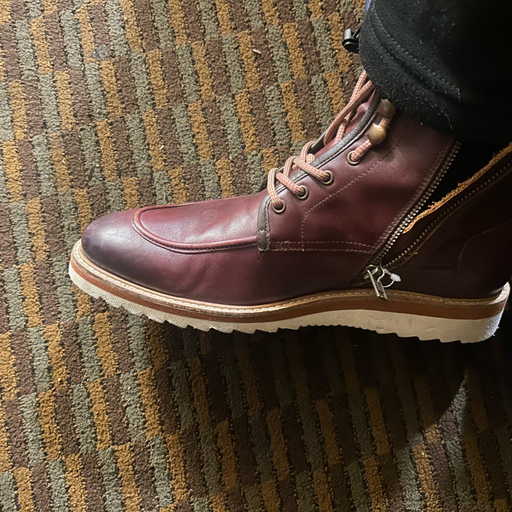 Steve Madden Burgundy Leather Boots